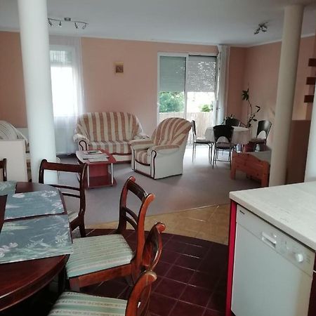 Rokus Apartman Lejlighed Szeged Eksteriør billede