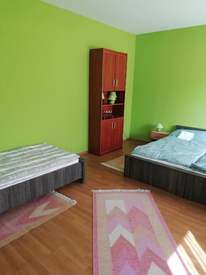 Rokus Apartman Lejlighed Szeged Eksteriør billede